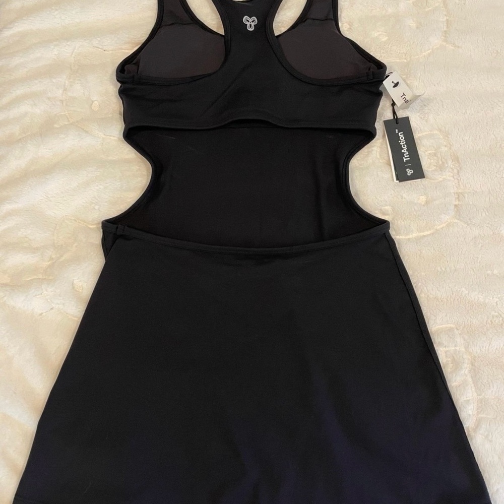 Aritzia Black Surpass Tennis Dress - Picture 2 of 3
